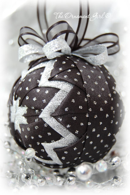 Black Tie Ornament Side View