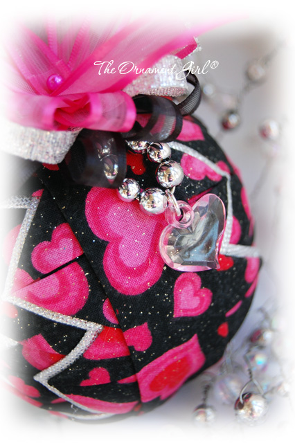 Heartthrob Ornament Top View