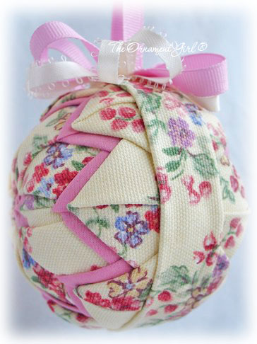 Longaberger Sweetheart Floral Bouquet Ornament Side View