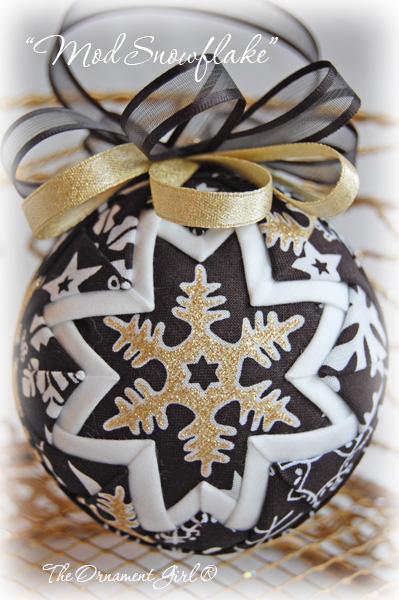 Mod Snowflake Ornament Front View