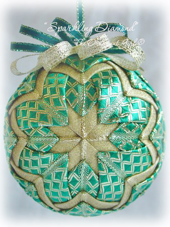Green Sparkling Diamond Front View